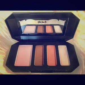 Kat Von D: Shade + Light Eye Contour Quad